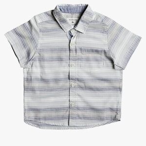 Quiksilver Short Sleeve Button Down Shirt, size 4